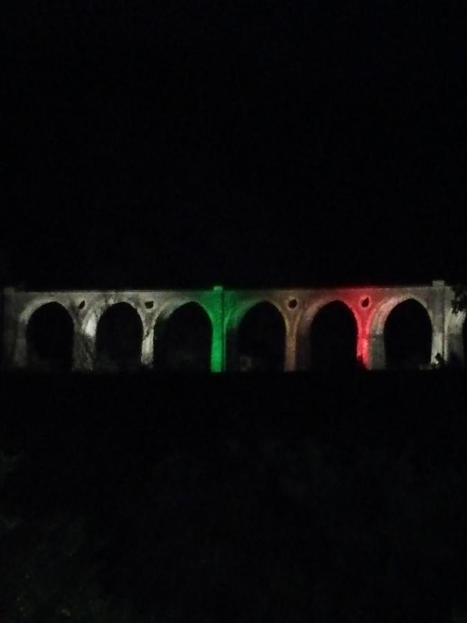 فندق La Porta Delle Gole Motta Camastra المظهر الخارجي الصورة